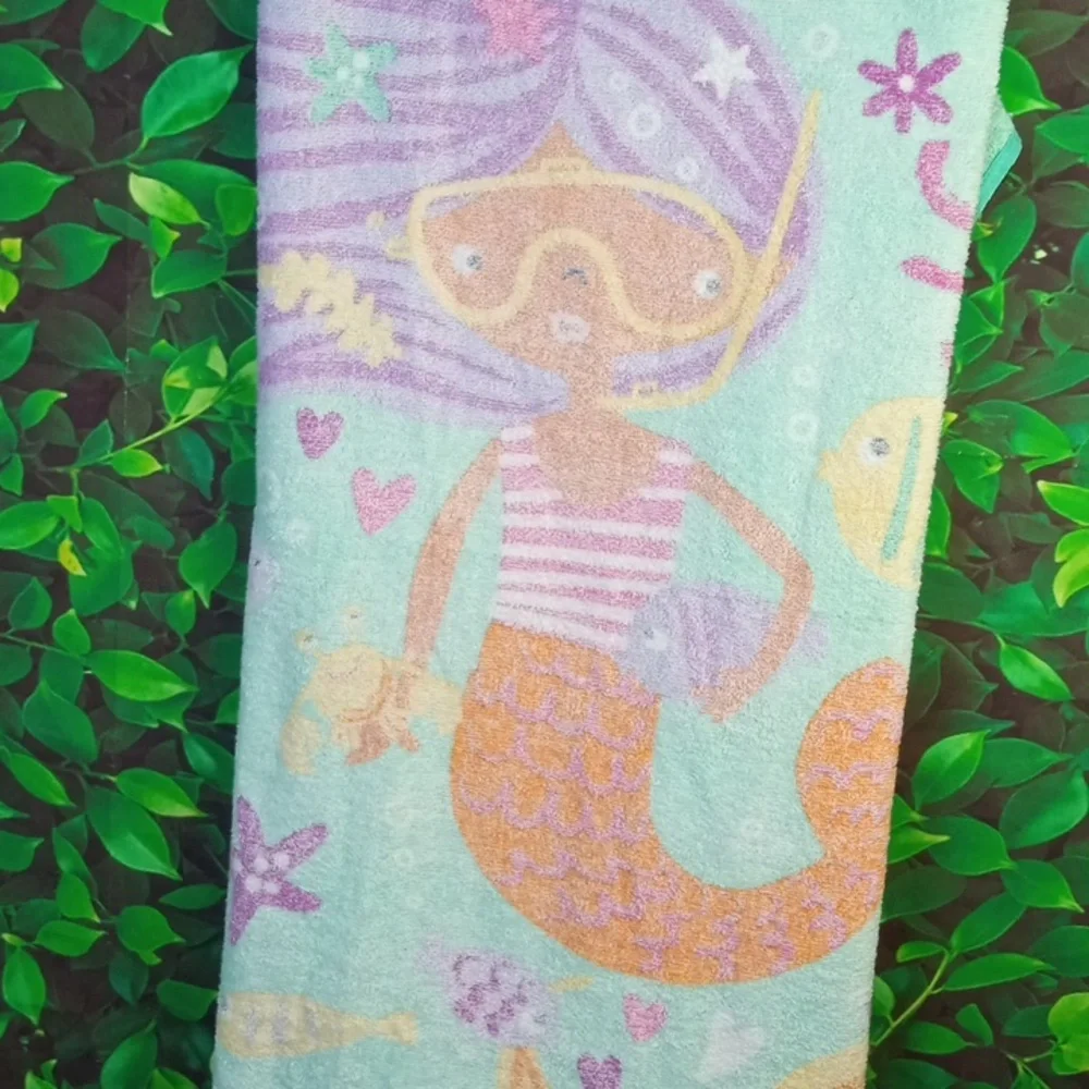 ⛱️🍒 Mermaid Friends Kids Beach Towel